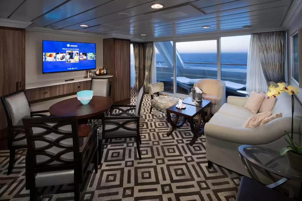 el Azamara Quest :   4