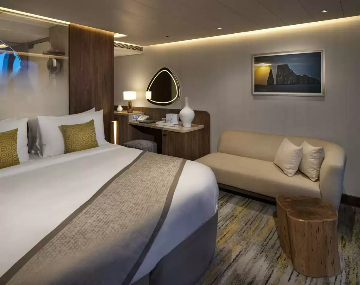 el Celebrity Flora :   15