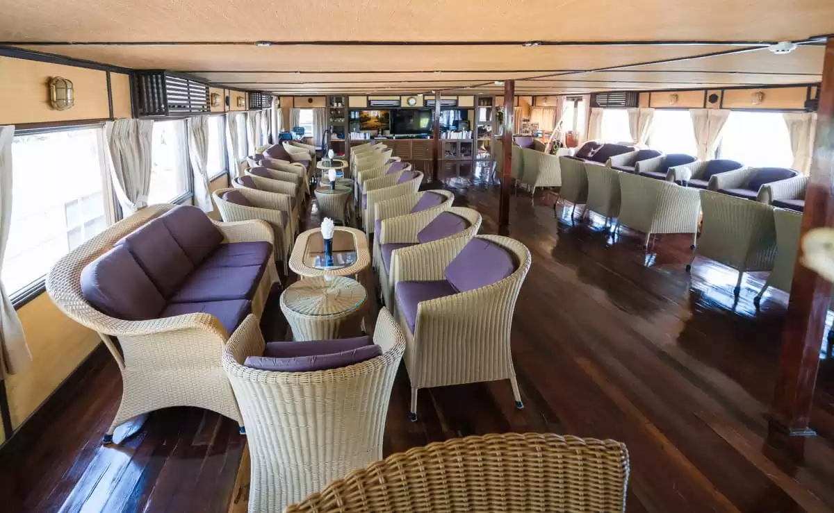 el RV indochine :  cabine 9