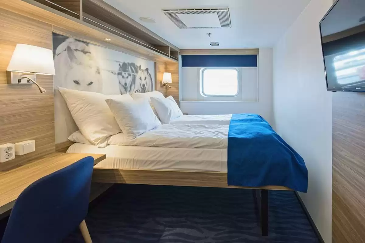 el MS Nordkapp :   0