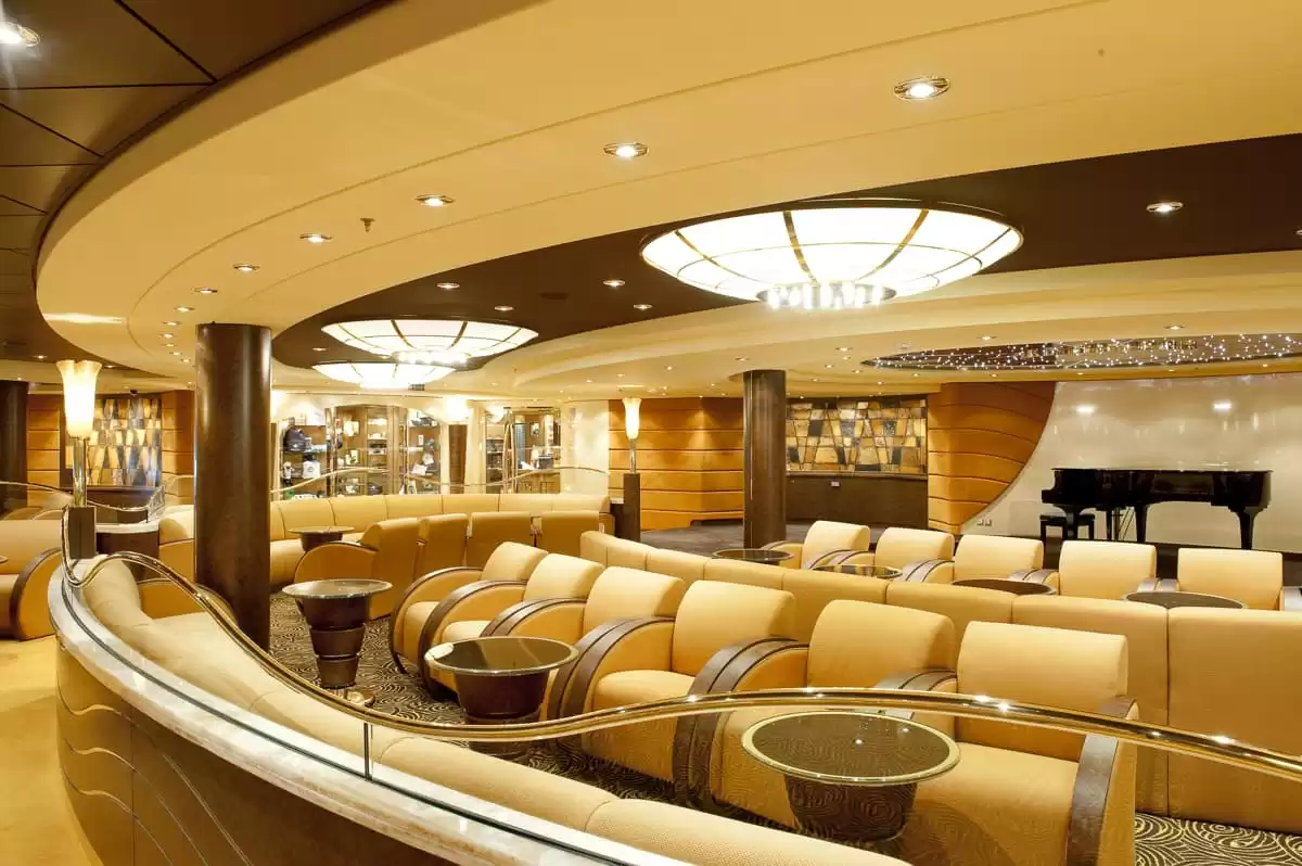 el  :  cabine 8