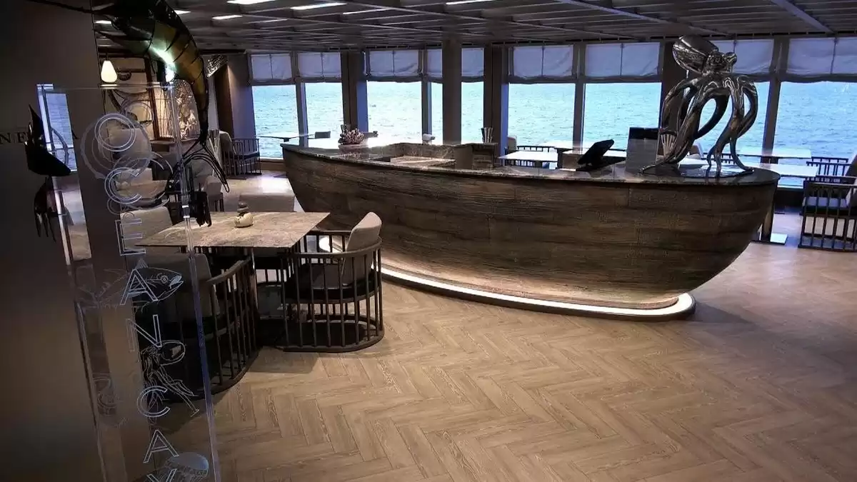 el  :  cabine 55