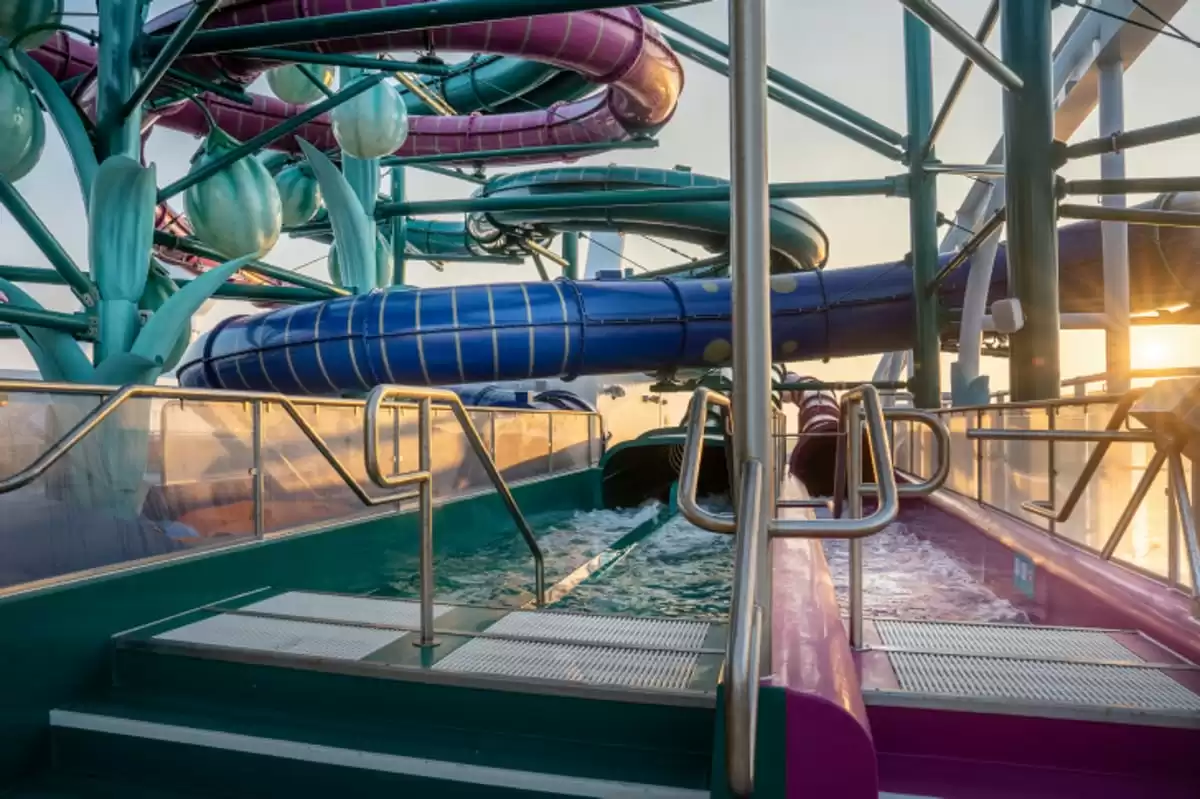 el MSC World Europa :  cabine 49