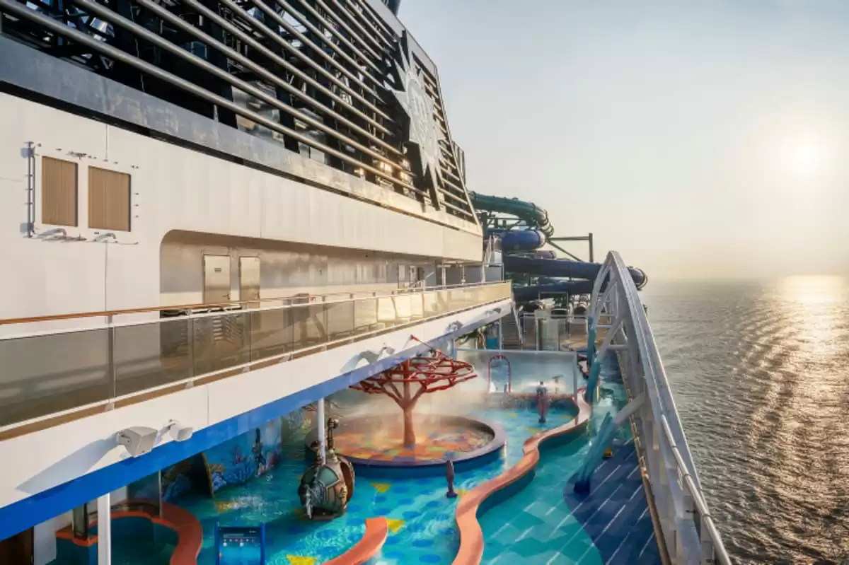 el MSC World Europa :  cabine 51