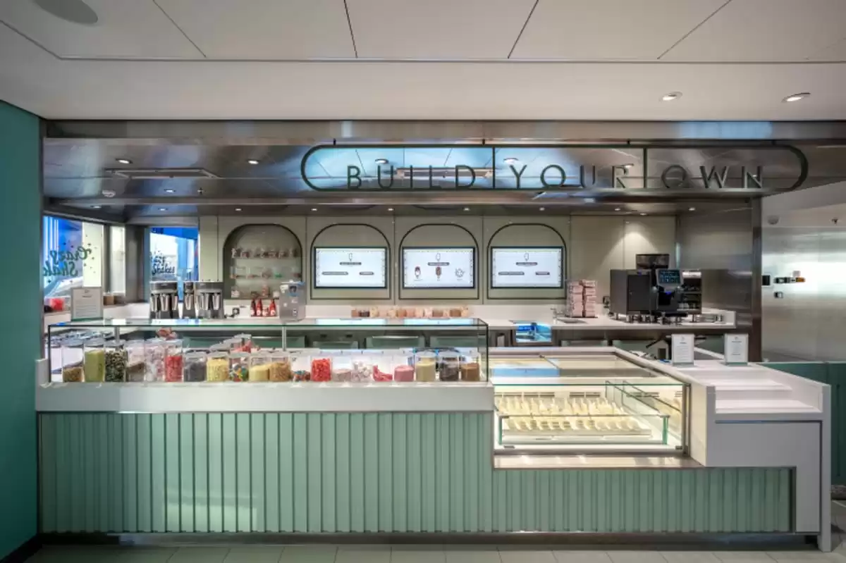 el MSC World Europa :  cabine 62