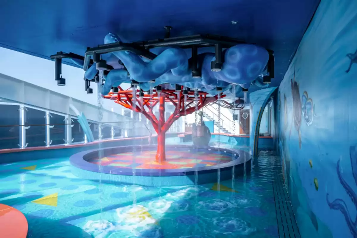 el MSC World Europa :  cabine 75