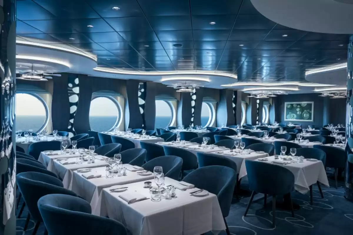 el MSC World Europa :  cabine 76