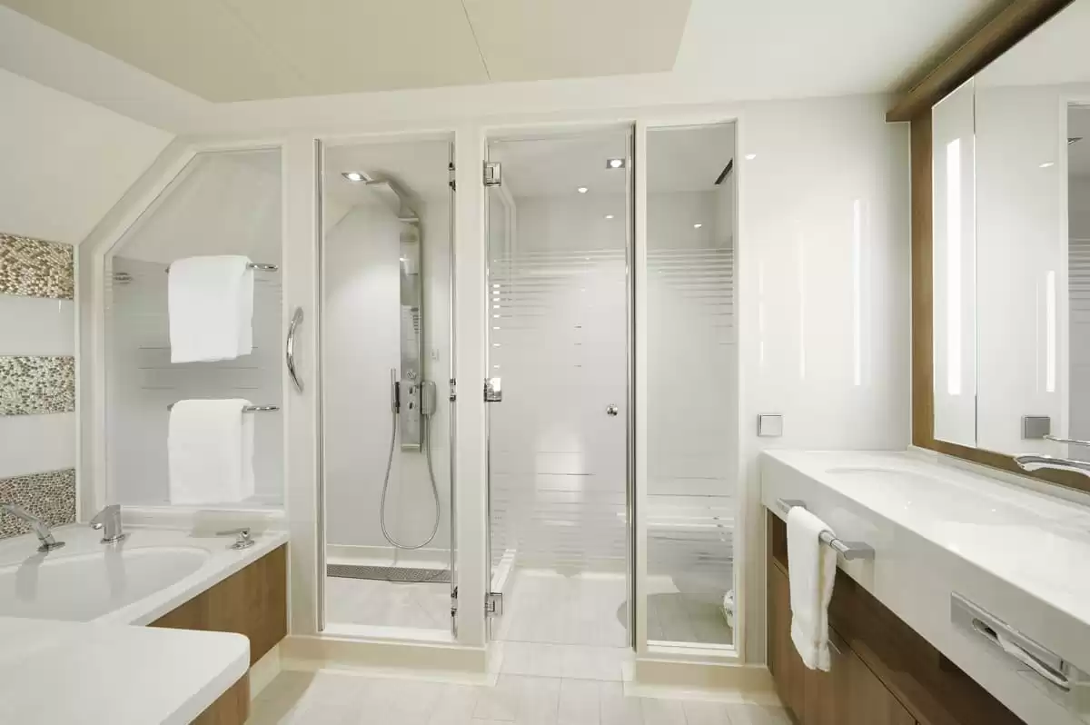 el Norwegian Bliss :   7