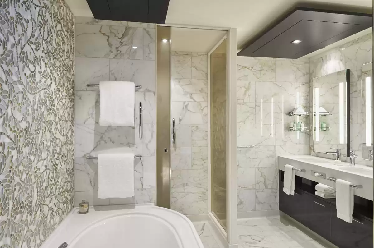 el Norwegian Bliss :   10