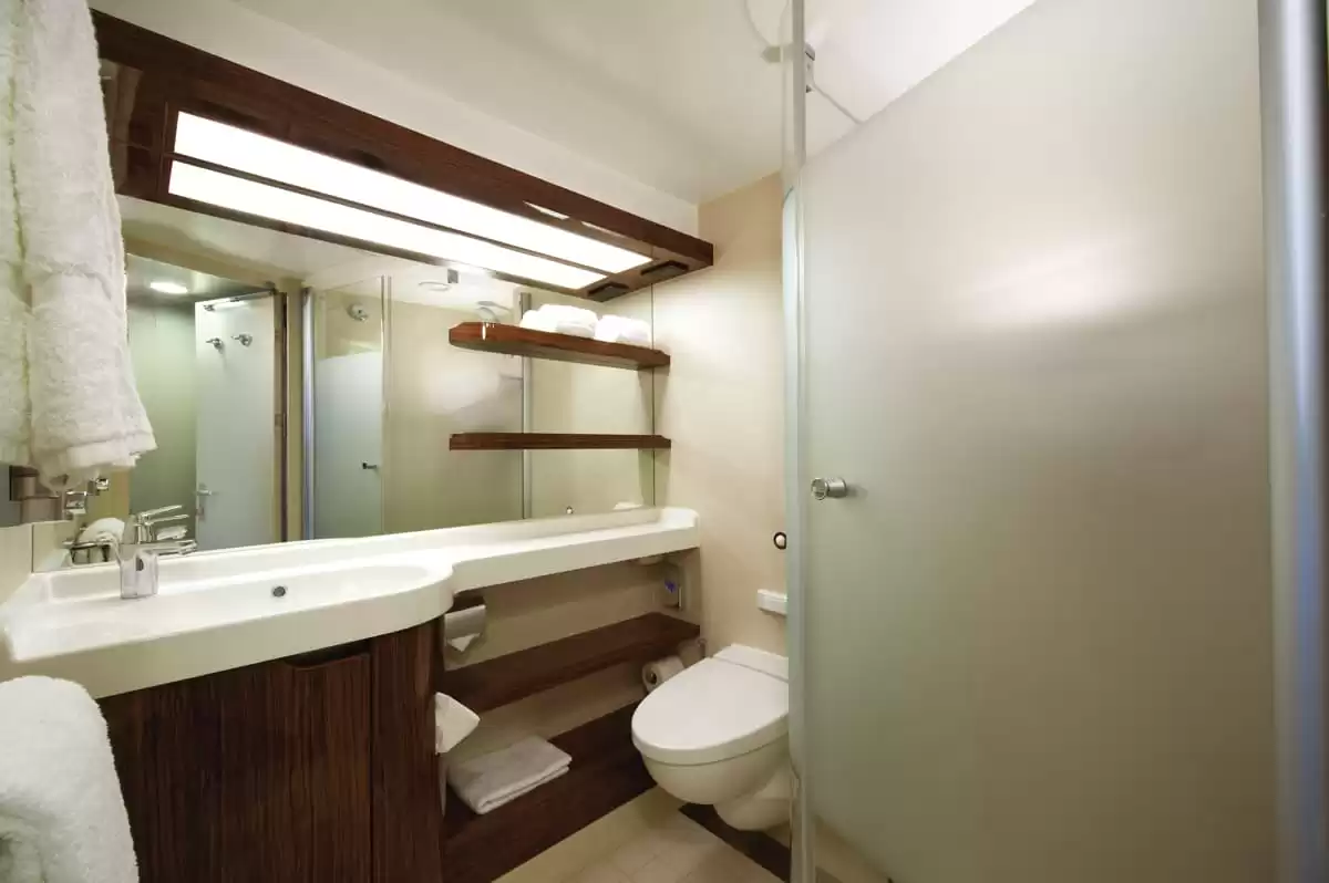 el Norwegian Breakaway :   15