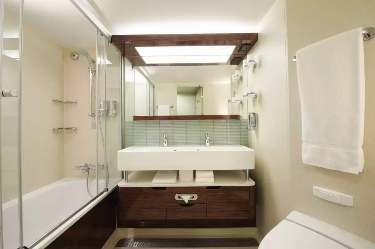 el Norwegian Breakaway :   17