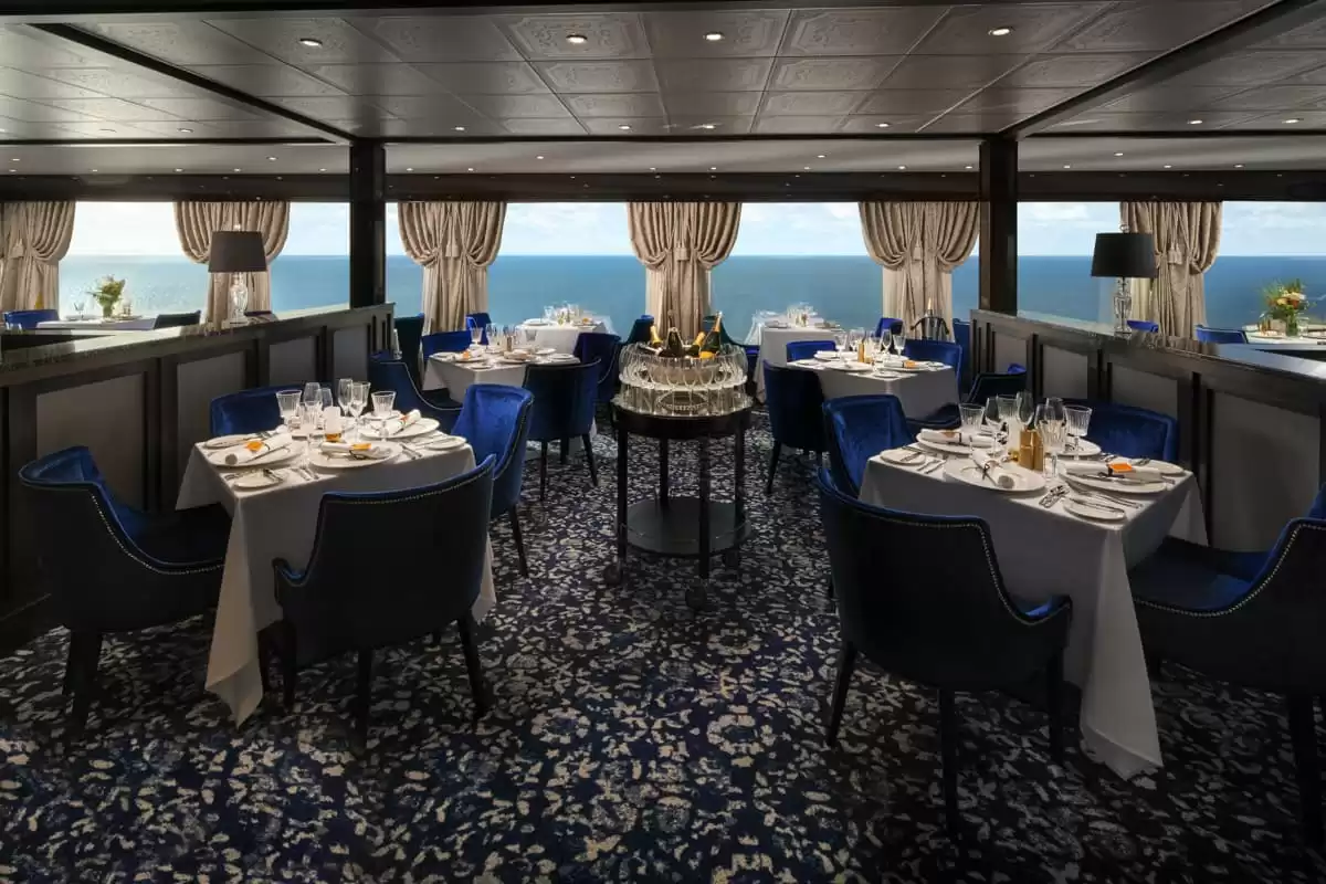 el Norwegian Encore :  cabine 45