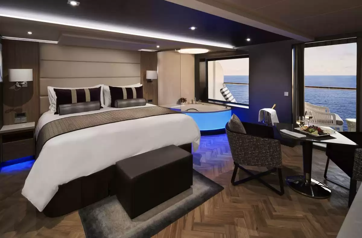 el Norwegian Encore :   7