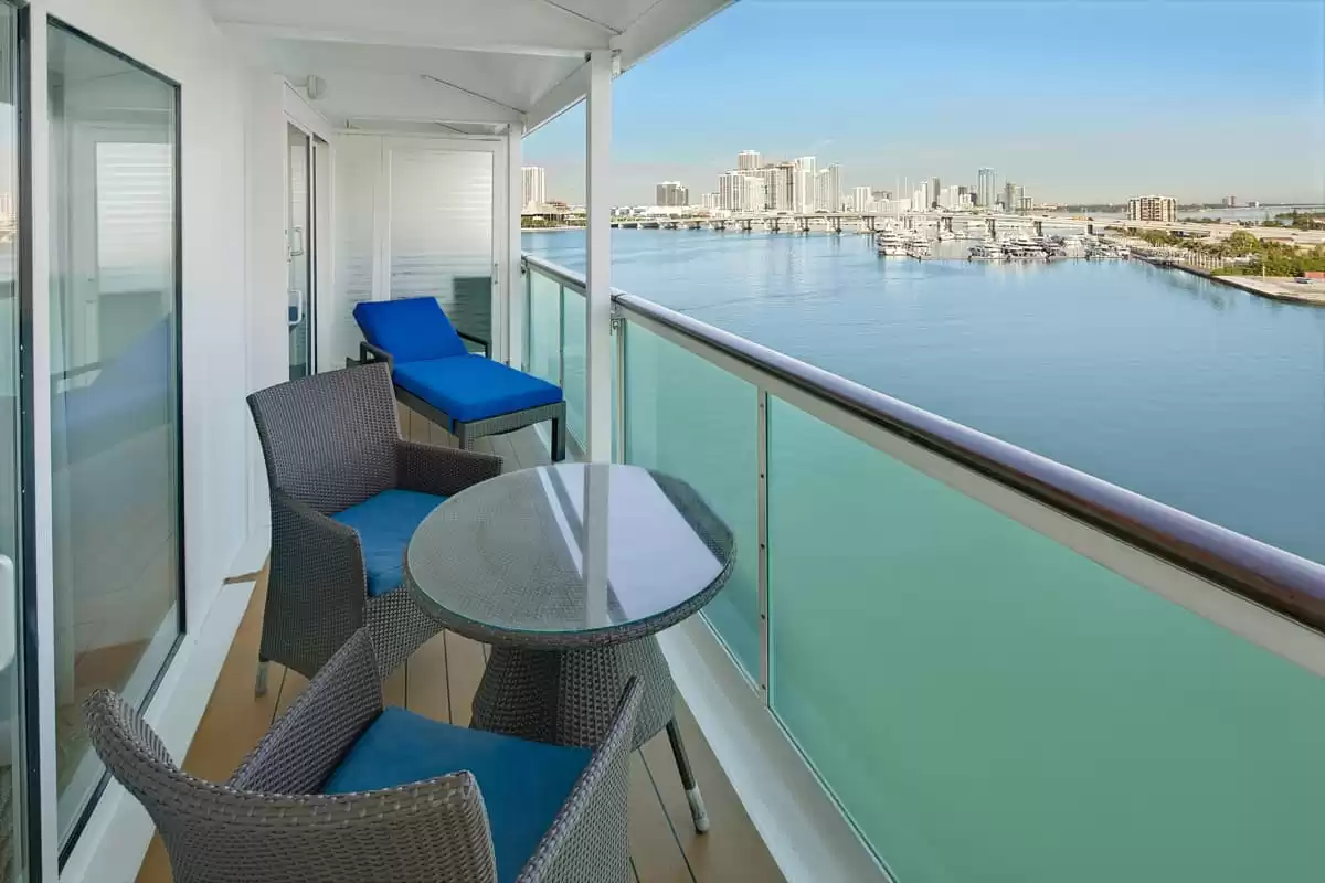 el Mariner of the Seas :   13