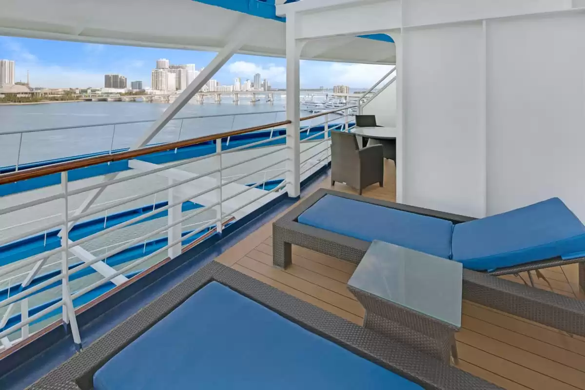 el Mariner of the Seas :   30