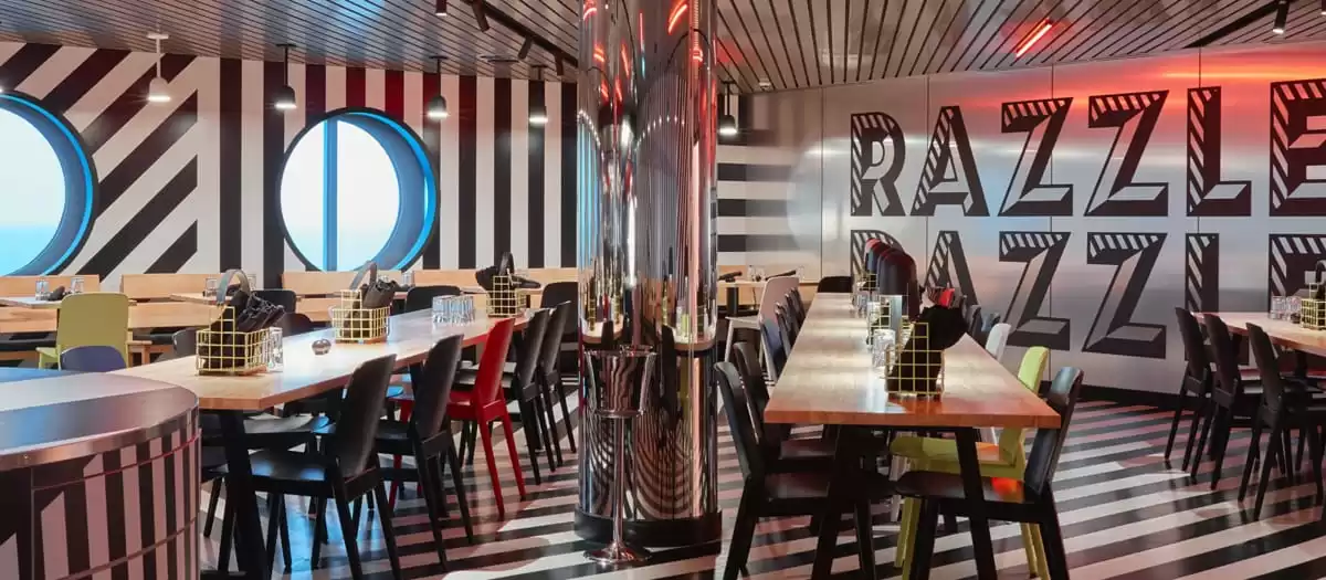 el Valiant Lady :  cabine 8