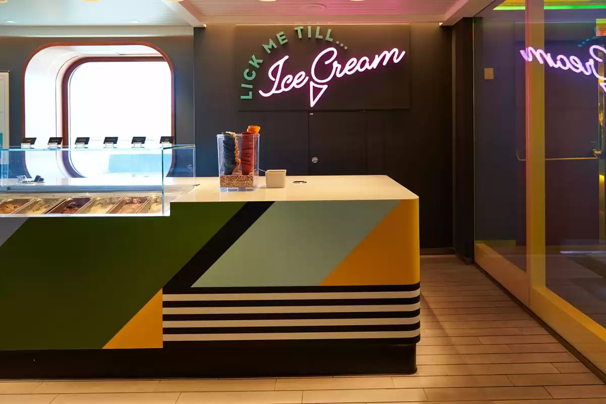 el Valiant Lady :  cabine 75