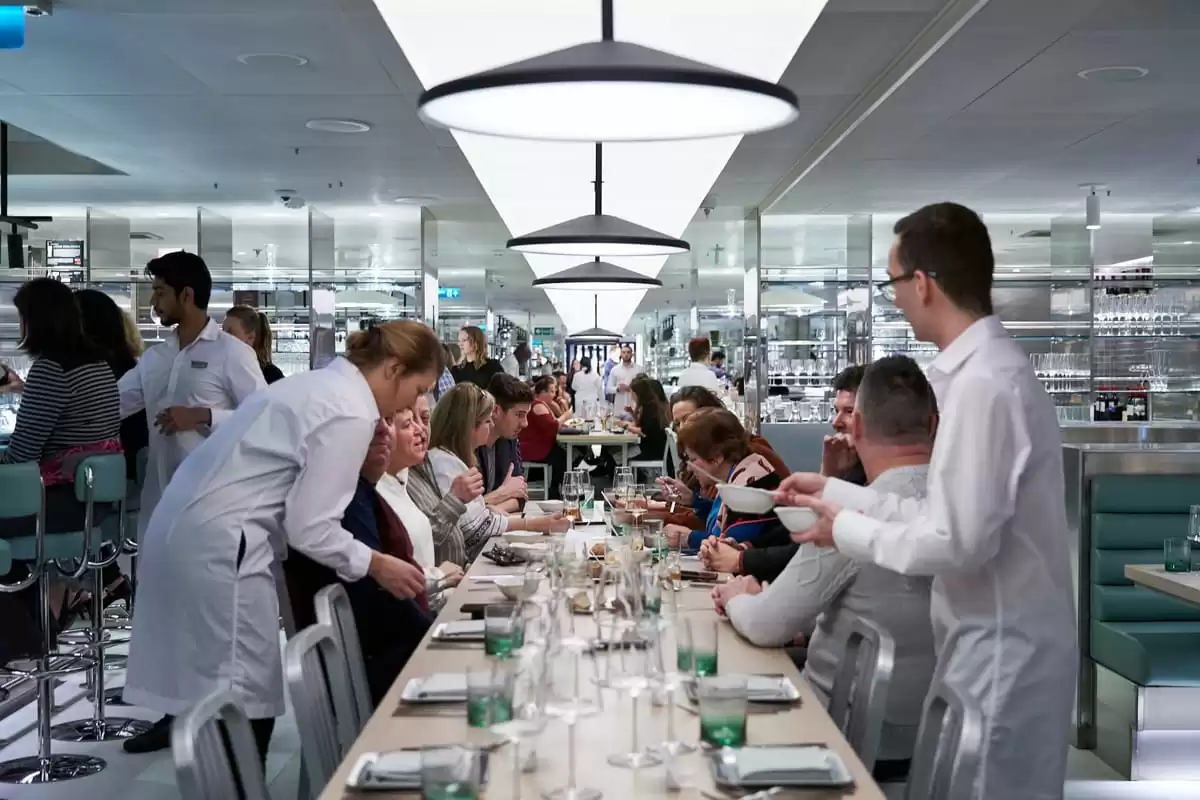 el Valiant Lady :  cabine 122