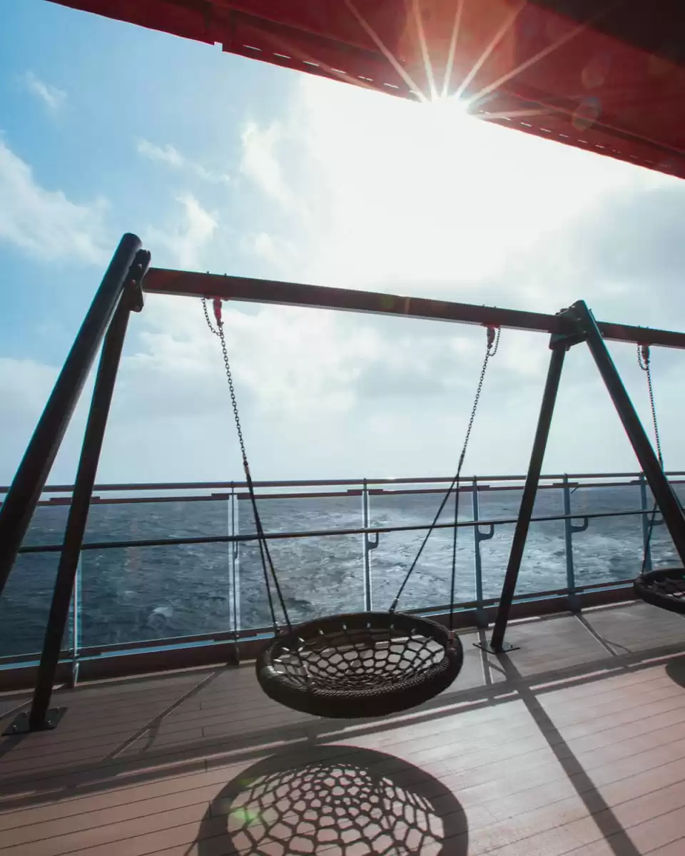 el Valiant Lady :  cabine 152