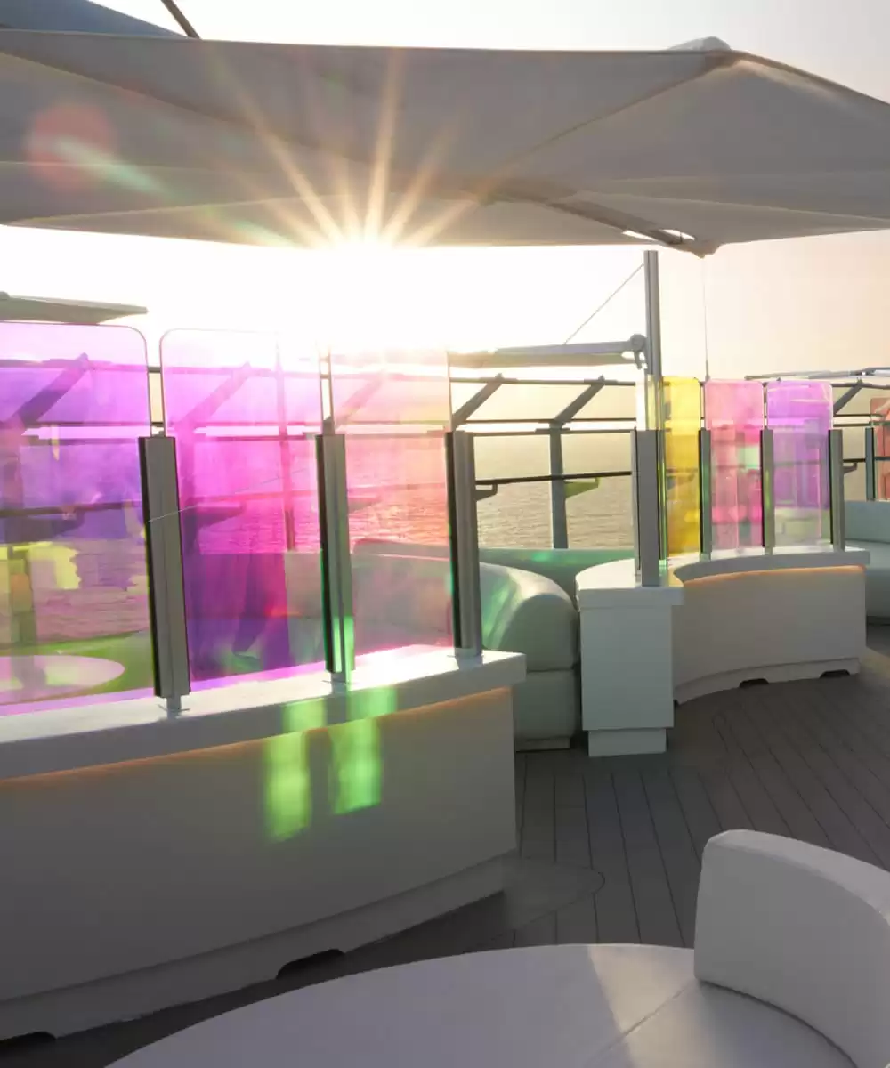 el Valiant Lady :  cabine 160