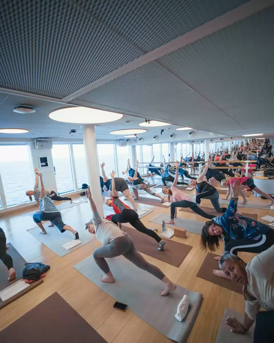 el Valiant Lady :  cabine 166