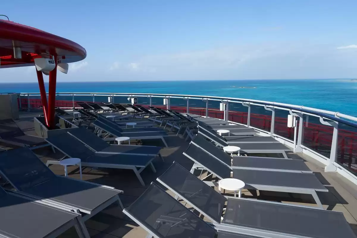 el Valiant Lady :  cabine 210