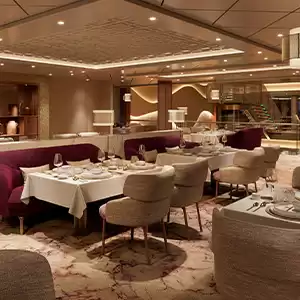 ¿A quién va dirigida la compañía Aroya Cruises