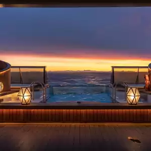 ¿A quién va dirigida la compañía HOLLAND AMERICA LINE?