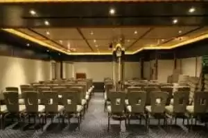 Conference Center (Centro de Conferencias)