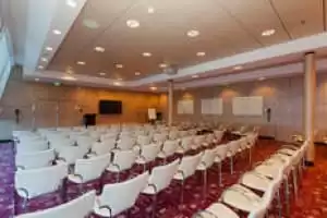 Centro de Conferencias Sky