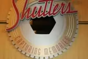 Shutters : The Onboard Photography Shop