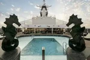 4-Piscine MSC Yacht Club