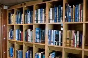 1-BIBLIOTHEQUE POLAIRE