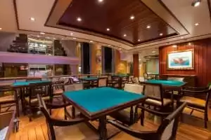 Card Room (Sala de Cartas)