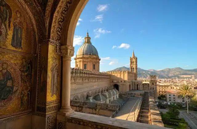 La Catedral y el Palacio de los Normandos