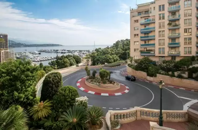 Curva del Fairmont