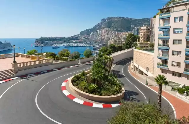 Curva del Fairmont