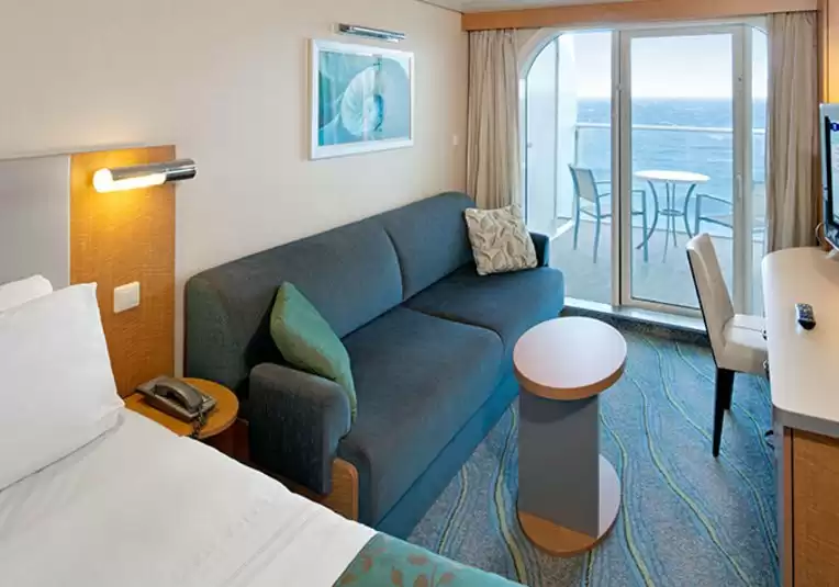 Cabina con vista al mar y gran balcón